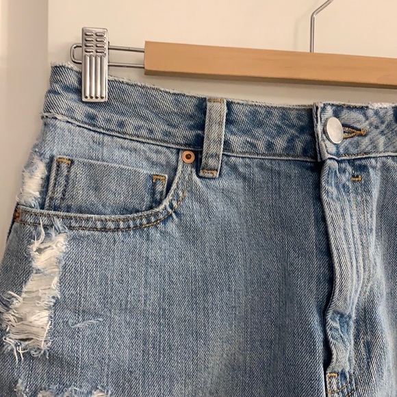 ASOS Side Split Distressed Denim Mom Jean Shorts - Picture 9 of 16